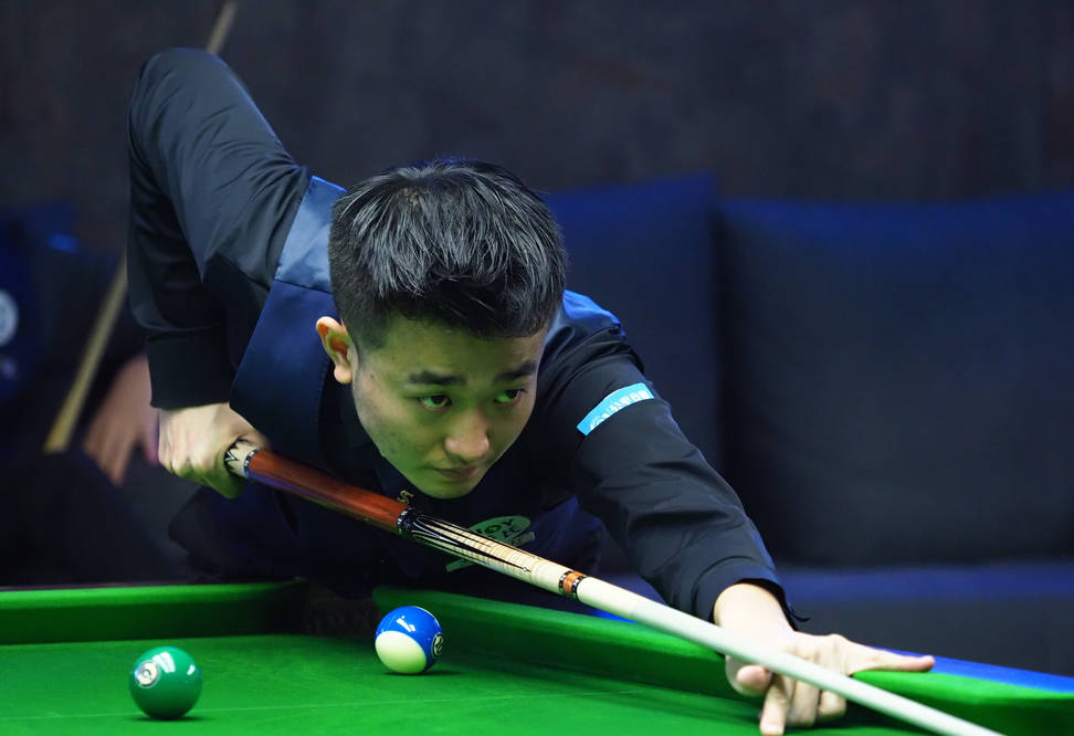 球的年轻人 球的年轻人